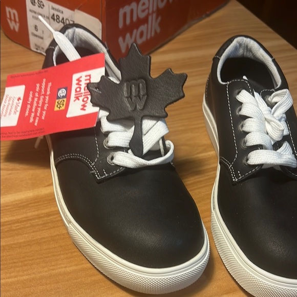 Mellow Walk Jessica size 6 NWT - Picture 3 of 4